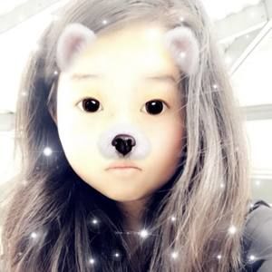 Meet your Posher, Carol